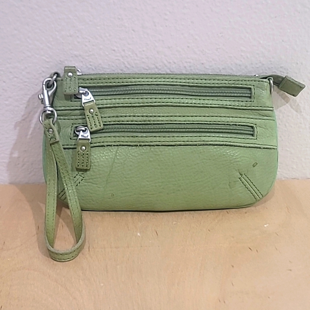 🌿 FOSSIL WRISTLET BAG 🌿